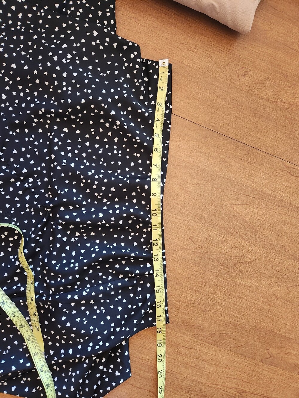 Cute Silky Heart Print Skirt - Picture 5 of 6